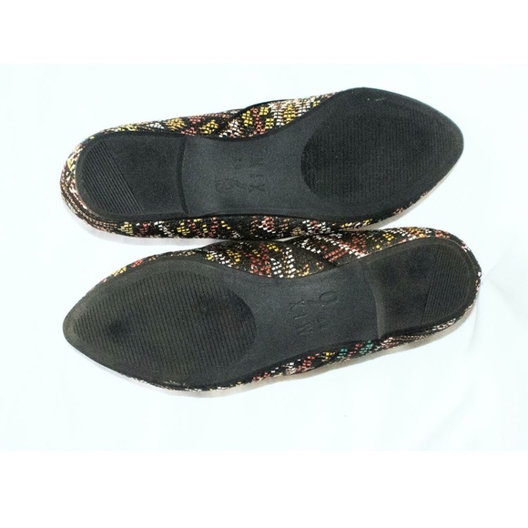 Mix No. 6 Multicolor geometric pattern pointed toe flats - Picture 5 of 7